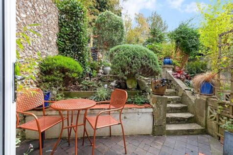 Gladstone Terrace-3.jpg