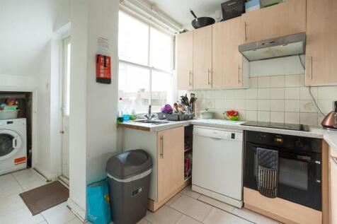 Kitchen 20 Cross St.jpg