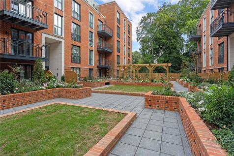 Communal Grounds