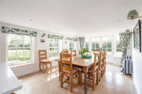 Breakfast Room