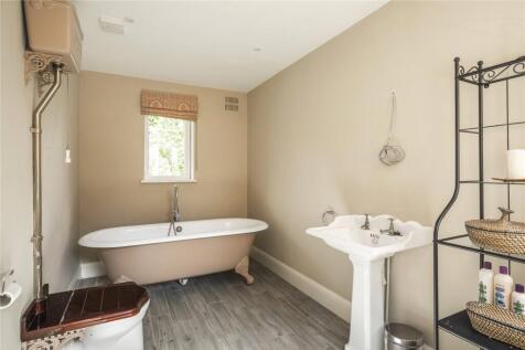 Ground Floor Ensuite