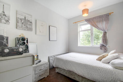 Bed 2 (105)