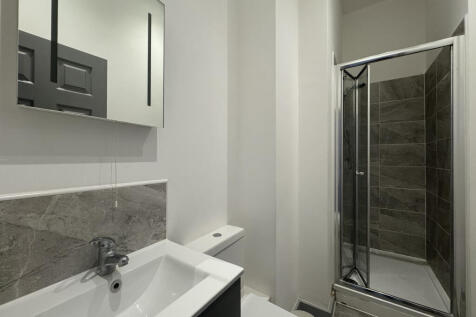 Shower/WC