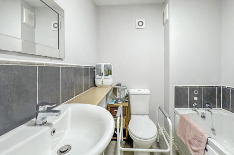 Bath/WC