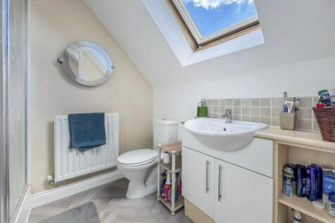 Shower/WC (top floor)