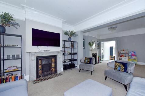 Front Reception Room