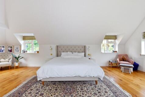 Principal Bedroom