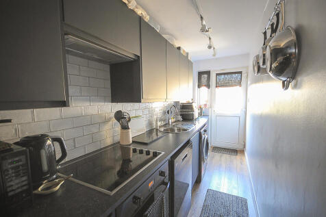 Kitchen i