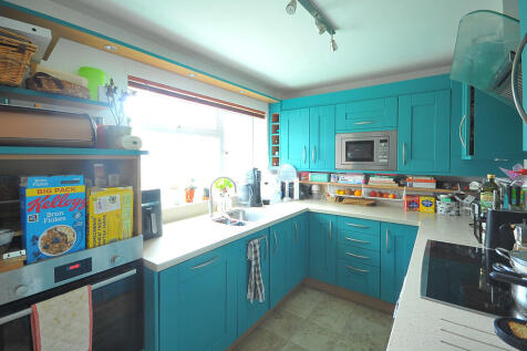 4 Kitchen