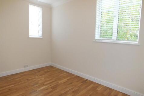 Bedroom 2.jpg