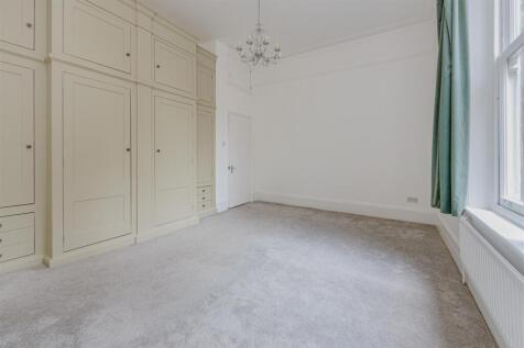 bedroom.jpg