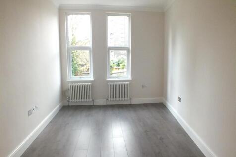 main bedroom.jpg