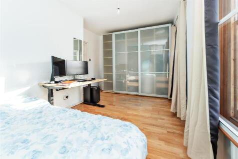 2nd bedroom 2.jpg