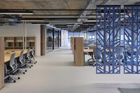 Eos_ArtsBuilding_0240_1_2.jpg