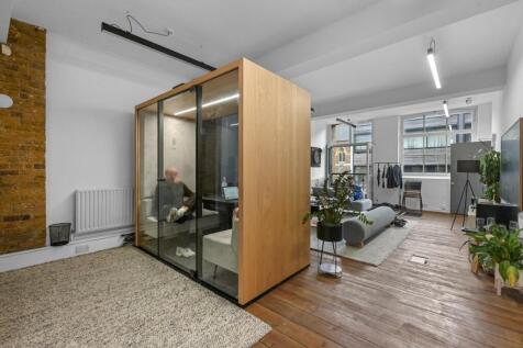 OLBC71LeonardStreet3.JPG