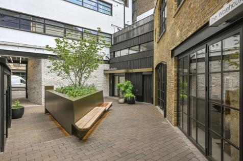 OLBC155CommercialStreet14.JPG