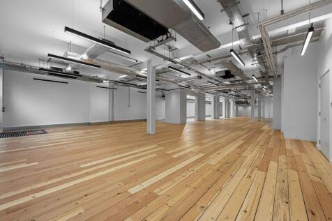 OLBC74WhiteLionStreet30.jpg