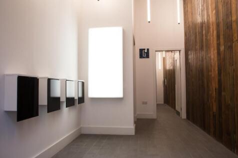 Dufferin St_Entrance2.jpg