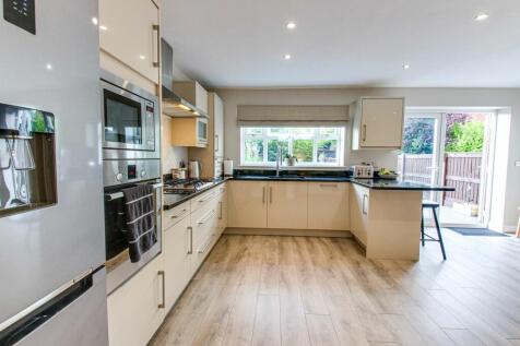 Kitchen, Morning Room and Dining Area