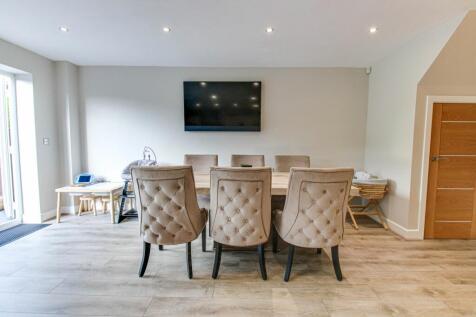 Kitchen, Morning Room and Dining Area
