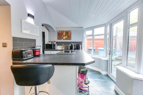Kitchen Diner (Conservatory)