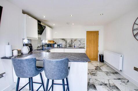 Kitchen and Orangery