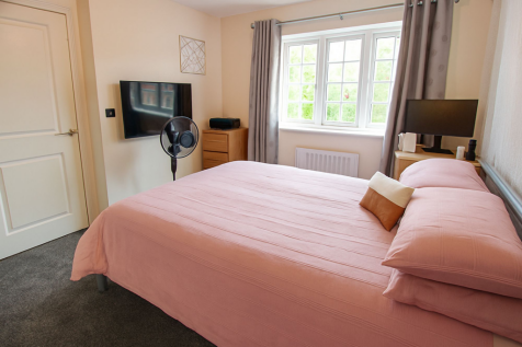 Main Bedroom