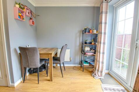Lounge Diner