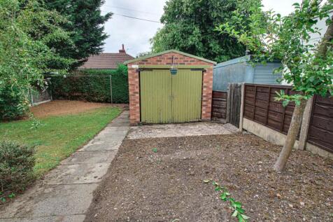 Detached Garage