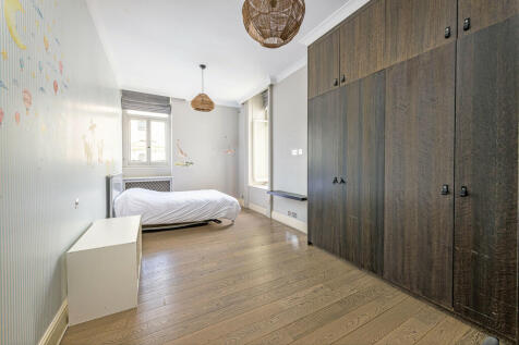 49C Princes Gate ...