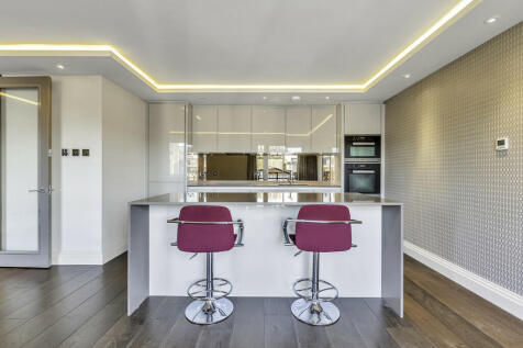 19, 55 Ebury Stre...
