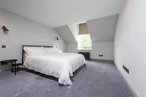 22E Bolton Gdns B...