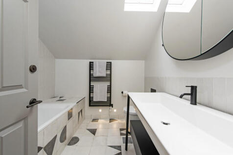 22E Bolton Gdns B...
