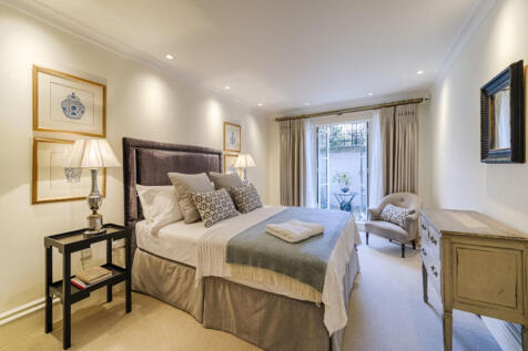 Rose Square 52 - ...