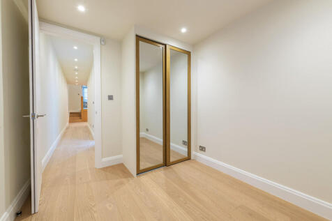 1-26 Palace Ct Be...