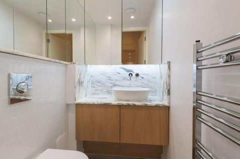1-26 Palace Ct WC