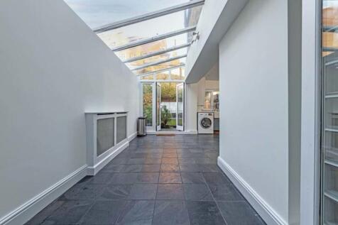 111 Shuttleworth ...