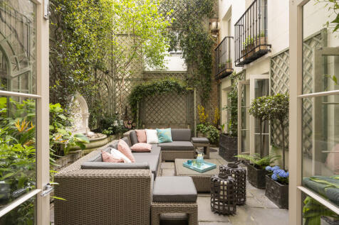 Knight Frank-1, 1...