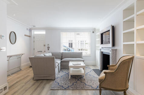 32 Kenway Road SW...