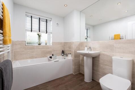 Bathroom inside the 3 bedroom Kennett