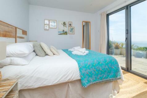 Parry_Omega_Whitsand_Bay-5.jpg