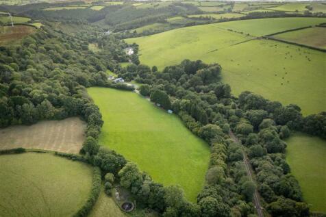 Parry Landlooe Bridge Farm-94.jpg