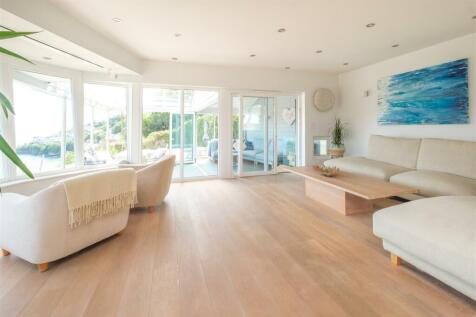 Parry Tranquil Place Looe23.JPG