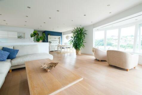 Parry Tranquil Place Looe70.JPG
