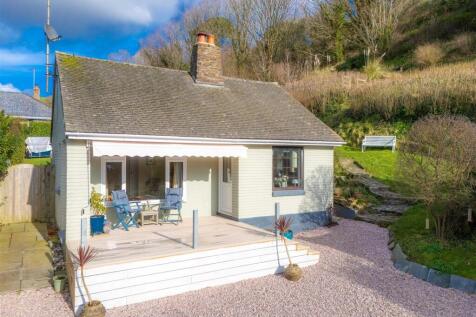 kel cottage2.jpg
