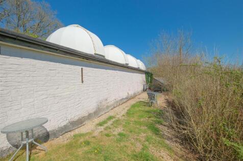 Parry Mercury Lodge PL14 5BQ-22.jpg