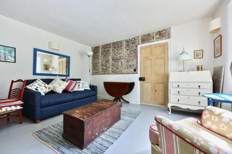 Vine Cottage (17).jpg