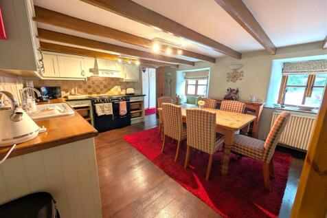 kitchen 1a.jpg
