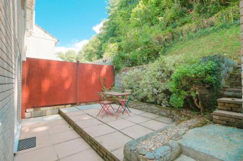 Hewitt Close 23.jpg