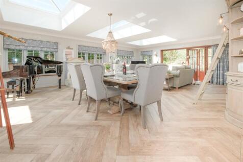 Parry 4 Briars Ryn Pillaton-16.jpg